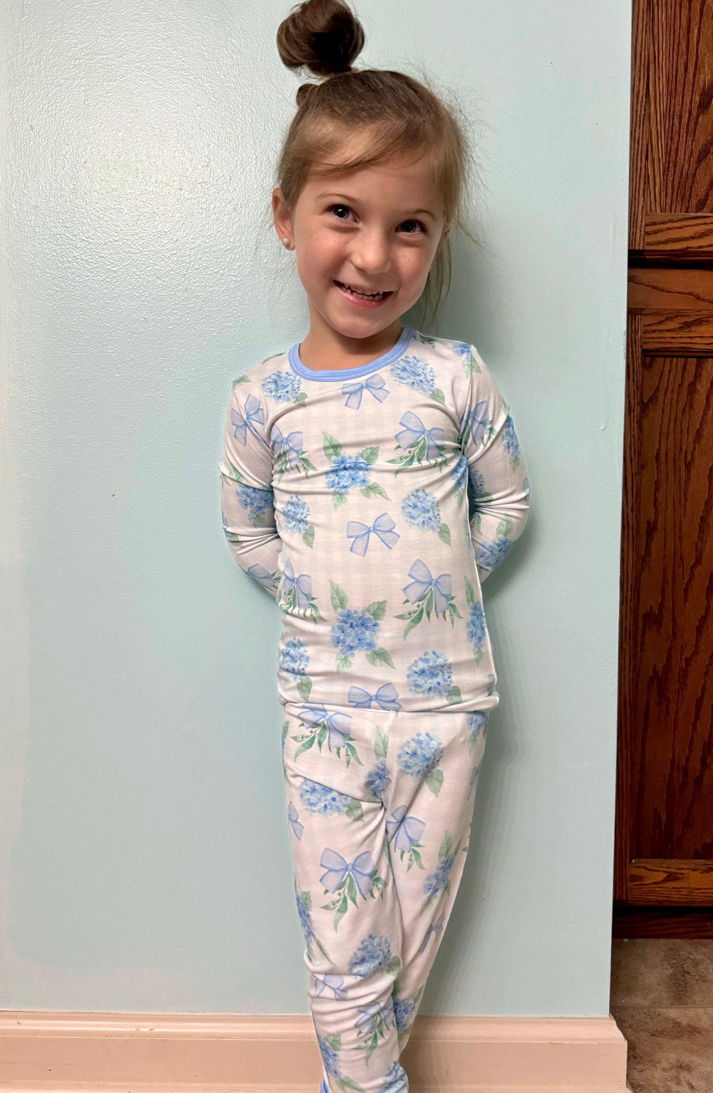Bedtime blossoms & bows bamboo 2 piece set